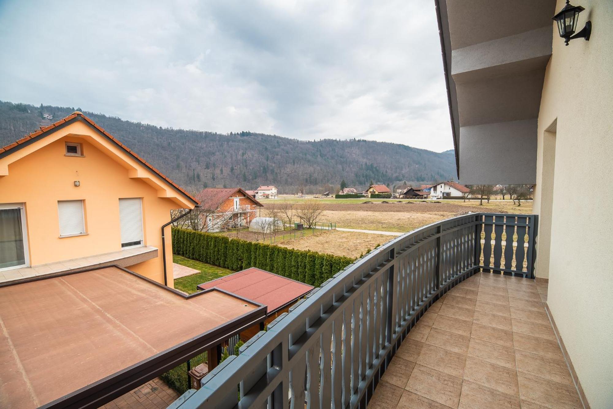 Apartment Zelimlje Škofljica Zewnętrze zdjęcie